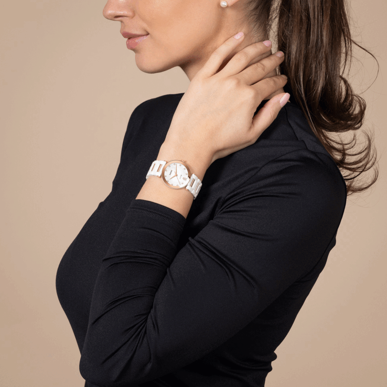 Rado erobert mit der „LaCoupole“ neue Sphären